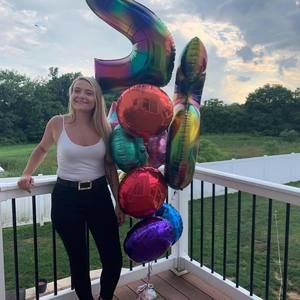 Meet your Posher, Brittany